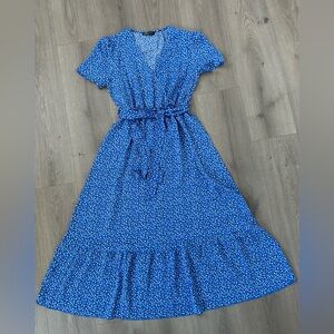 Floral Boho dress size Small